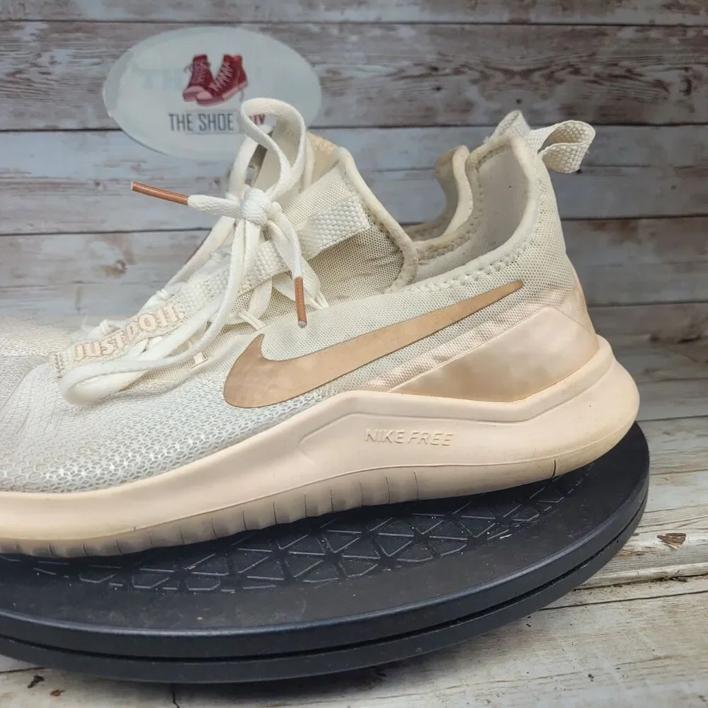 Nike Wmns Free TR 8 Sneakers Women's Size 9 Premium Sail Metallic Bronze Low Top
